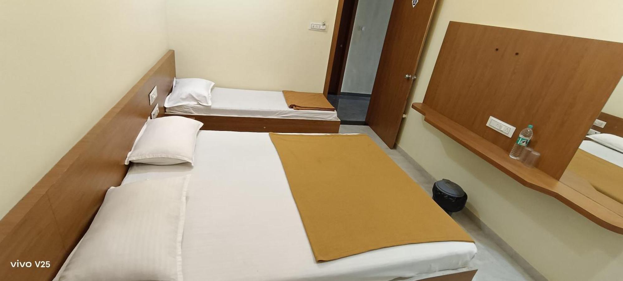 Hotel Tulsi Somnāth Dış mekan fotoğraf