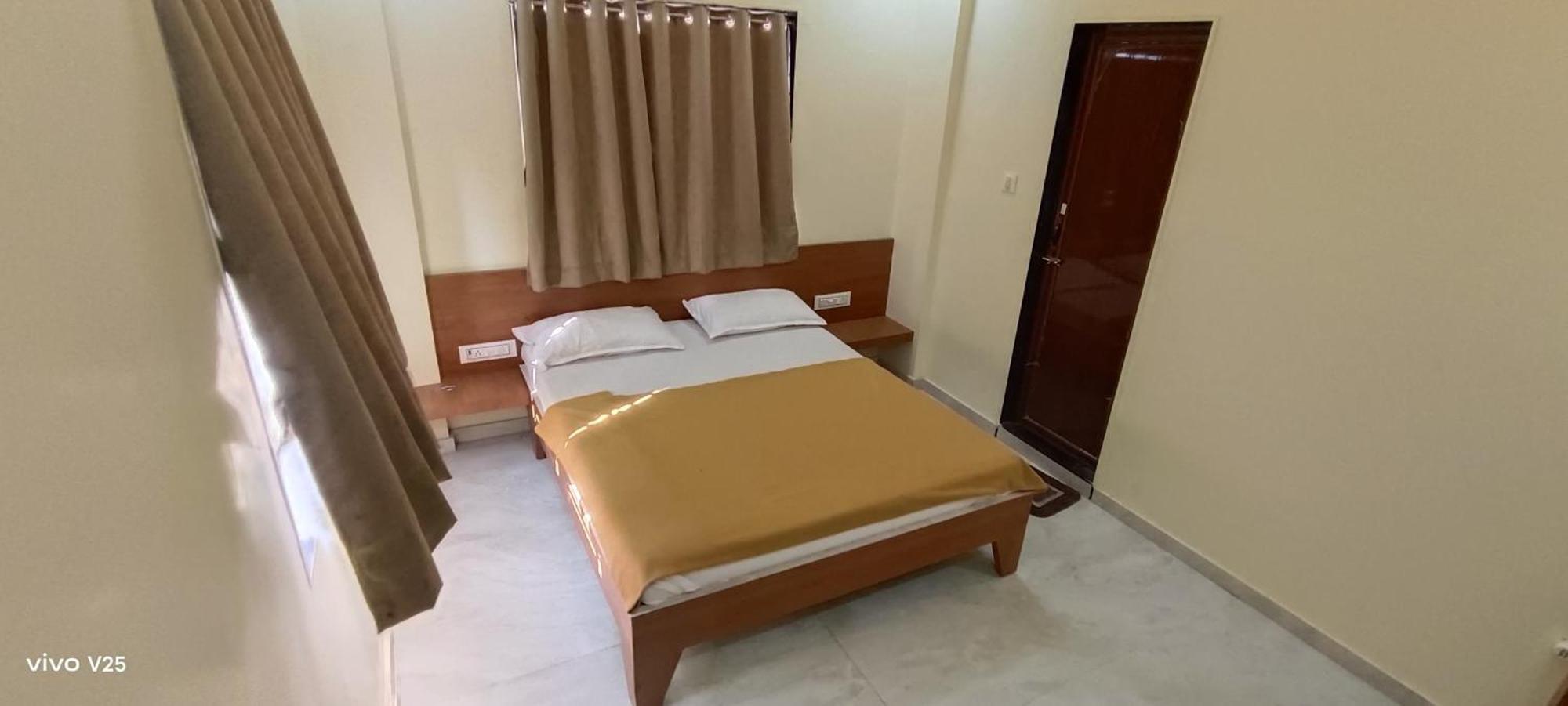Hotel Tulsi Somnāth Dış mekan fotoğraf